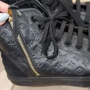 Louis Vuitton | Shoes | Louis Vuitton Calfskin Embossed
